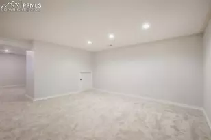 3215 Hollycrest Dr, Colorado Springs, CO 80920 - Photo 32