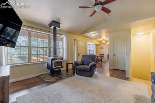 21 Shadowood Pl, Woodland Park, CO 80863 - Photo 6