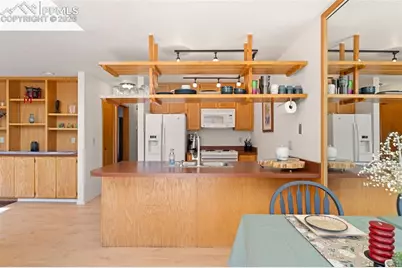 376 Pilot Knob Avenue, Manitou Springs, CO 80829 - Photo 8