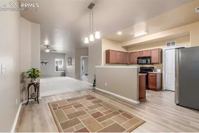 6160 Hayfield Place, Colorado Springs, CO 80925 - Photo 6