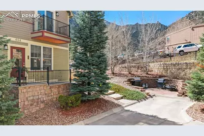 454 Winter Street, Manitou Springs, CO 80829 - Photo 1