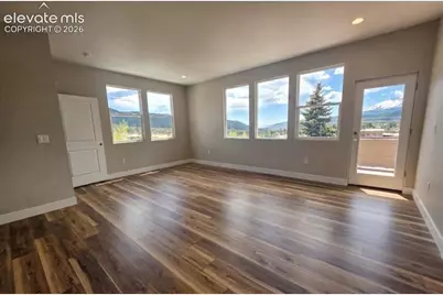 201 W Henrietta Avenue, Woodland Park, CO 80863 - Photo 2