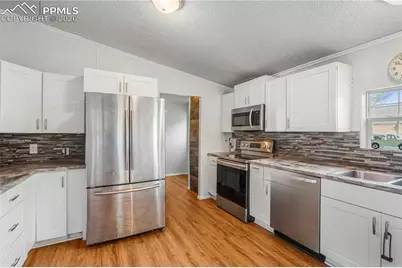 111 Mojave Way, Fountain, CO 80817 - Photo 6