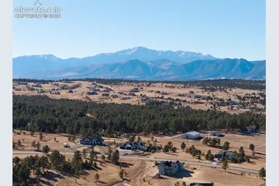 17990 Sawmill Road, Colorado Springs, CO 80908 - Photo 38