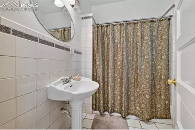 921 Cheyenne Boulevard, Colorado Springs, CO 80905 - Photo 16