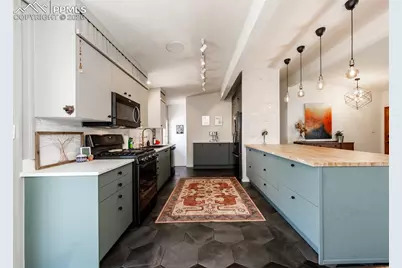 609 Pioneer Lane, Colorado Springs, CO 80904 - Photo 18