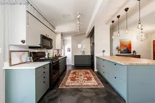 609 Pioneer Ln, Colorado Springs, CO 80904 - Photo 18