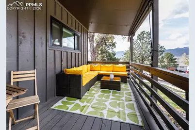 609 Pioneer Lane, Colorado Springs, CO 80904 - Photo 4