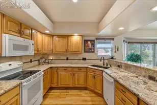 152 Las Lunas St, Castle Rock, CO 80104 - Photo 4
