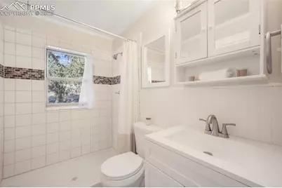 135 Helena Lane, Colorado Springs, CO 80904 - Photo 26