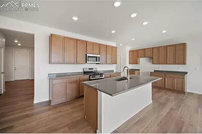 9133 Golden Buffs Drive, Colorado Springs, CO 80925 - Photo 12