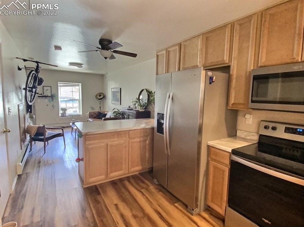 561 Dale St, Colorado Springs CO 80905-1132 exterior