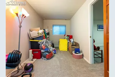 2075 Kittridge Avenue, Colorado Springs, CO 80919 - Photo 40