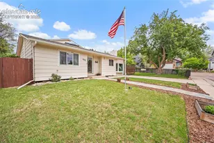 1802 Mayan Ct, Colorado Springs, CO 80904 - Photo 2