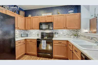 7620 Sandy Springs Point, Fountain, CO 80817 - Photo 2
