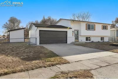 596 Corte Hermosa, Fountain, CO 80817 - Photo 2