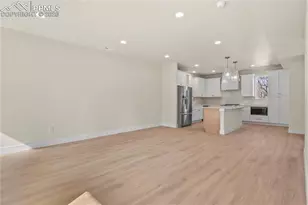 7 Noyer Ct, Colorado Springs, CO 80906 - Photo 10