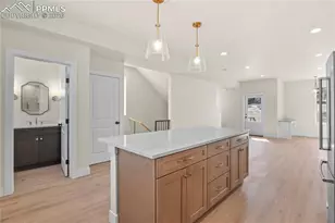 7 Noyer Ct, Colorado Springs, CO 80906 - Photo 6