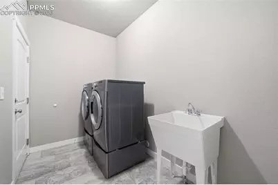 803 S Lone Cowboy Drive, Pueblo West, CO 81007 - Photo 16