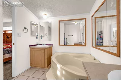 36925 Shear Road, Yoder, CO 80864 - Photo 14