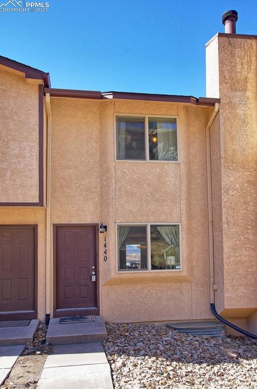 1440 Territory Trl, Colorado Springs, CO 80919-3331