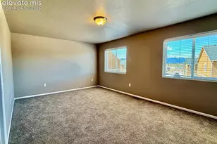 1658 Sandtoft Hts, Colorado Springs, CO 80951 - Photo 4