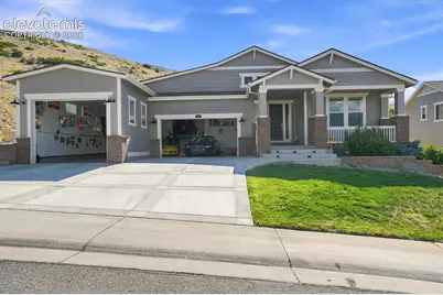 3708 Eveningglow Way, Castle Rock, CO 80104 - Photo 2