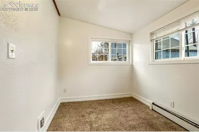 326 E St Vrain Street, Colorado Springs, CO 80903 - Photo 12