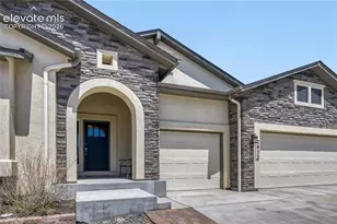 2832 Pony Club Ln, Colorado Springs, CO 80922 - Photo 2
