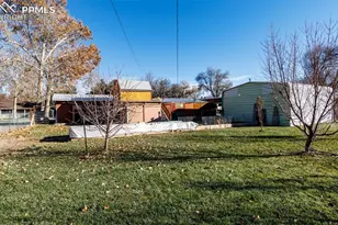 612 9th St, Fowler, CO 81039 - Photo 36