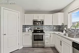 7525 Stetson Highlands Dr, Colorado Springs, CO 80923 - Photo 14