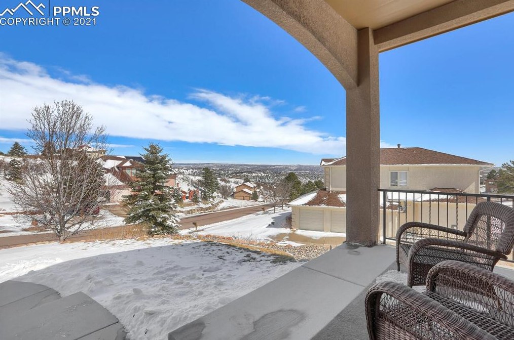 2555 Rossmere St, Colorado Springs, CO 80919-4869