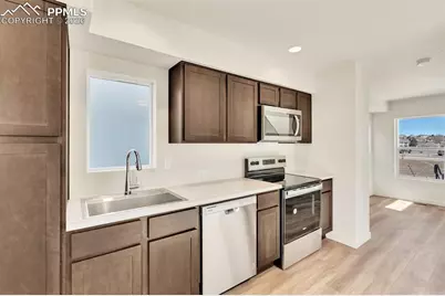 3359 Evening Breeze Drive, Colorado Springs, CO 80922 - Photo 10