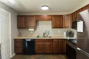 2535 Sonoma Dr, Colorado Springs, CO 80910 - Photo 8
