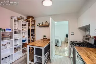 307 Redwood Dr, Colorado Springs, CO 80907 - Photo 8