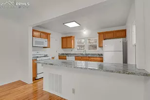 917 N Institute St, Colorado Springs, CO 80903 - Photo 10