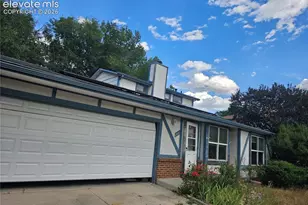 2653 Deliverance Dr, Colorado Springs, CO 80918 - Photo 2