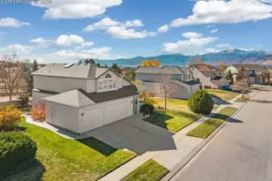 9765 Pleasanton Dr, Colorado Springs, CO 80920 - Photo 2