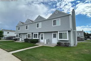 7612 Clover Hill Dr, Colorado Springs, CO 80920 - Photo 2