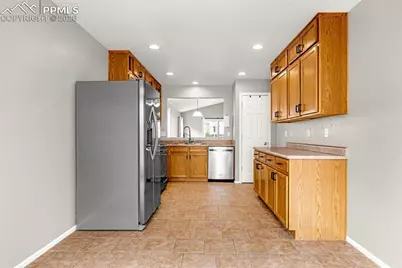 6522 Fowler Drive, Colorado Springs, CO 80923 - Photo 22
