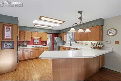 1124 Eagle Rock Road, Colorado Springs, CO 80918 - Photo 8