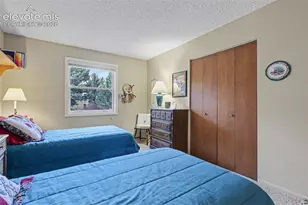1124 Eagle Rock Rd, Colorado Springs, CO 80918 - Photo 24