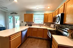 463 W Player Dr, Pueblo West, CO 81007 - Photo 6