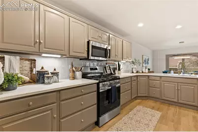 174 Luxury Lane, Colorado Springs, CO 80921 - Photo 6