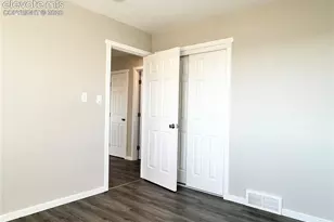 907 W Madison St, Colorado Springs, CO 80907 - Photo 16