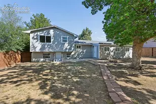 7313 Colonial Dr, Fountain, CO 80817 - Photo 16
