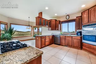 20439 Taversham Ct, Monument, CO 80132 - Photo 12