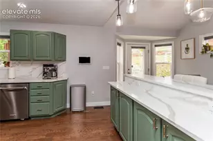 2560 Mirror Lake Ct, Colorado Springs, CO 80919 - Photo 8