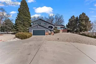 3204 Valley Hi Ave, Colorado Springs, CO 80910 - Photo 2