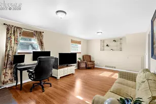 914 Hoorne Ave, Colorado Springs, CO 80907 - Photo 26